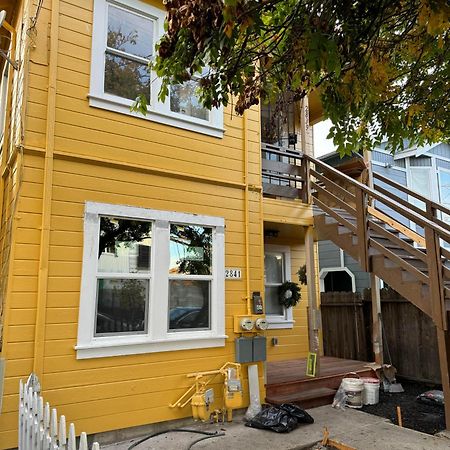 Bumblebee House Oakland Exterior foto
